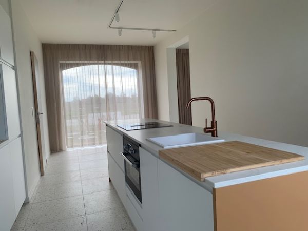 Volledig ingerichte keuken