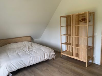Slaapkamer met dubbel bed