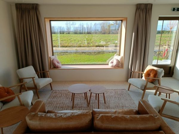 Woonkamer met uitzicht